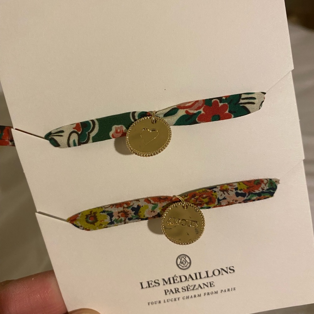 Sézane Charm Bracelet Set